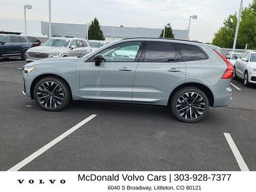 Gray Metallic 2026 Volvo XC60 Plug-In Hybrid T8 Ultra