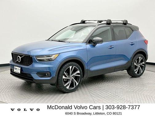 Bursting Blue Metallic 2020 Volvo XC40 T5 R-Design