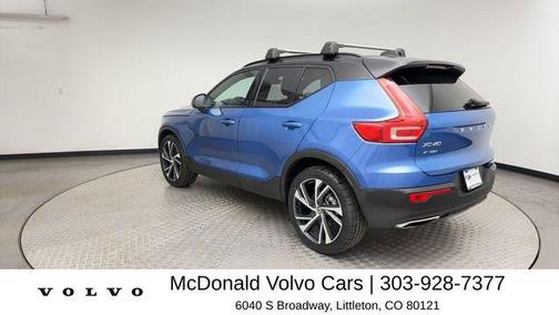 Bursting Blue Metallic 2020 Volvo XC40 T5 R-Design
