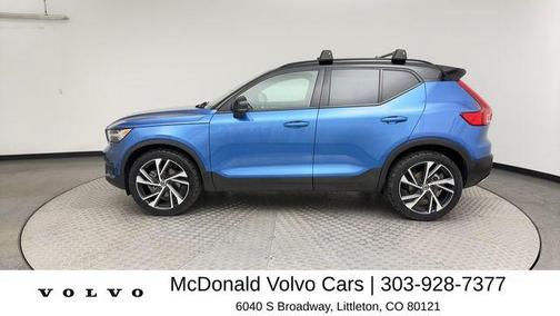 Bursting Blue Metallic 2020 Volvo XC40 T5 R-Design