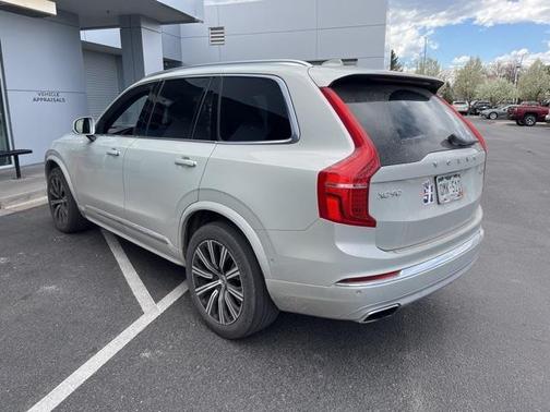 2020 Volvo XC90 T6 Inscription 7 Passenger