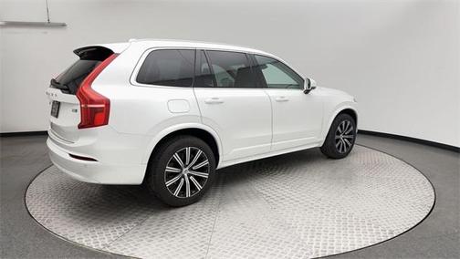 2023 Volvo XC90 B5 Core