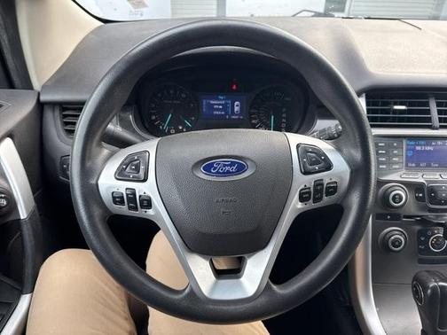 2013 Ford Edge SE