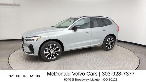 Metallic 2025 Volvo XC60 B5 Plus