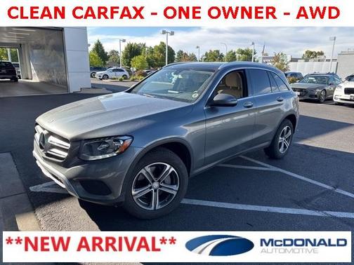2017 Mercedes-Benz GLC 300 Base 4MATIC