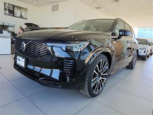 2026 Volvo XC90 B6 Ultra Dark Theme 7-Seater