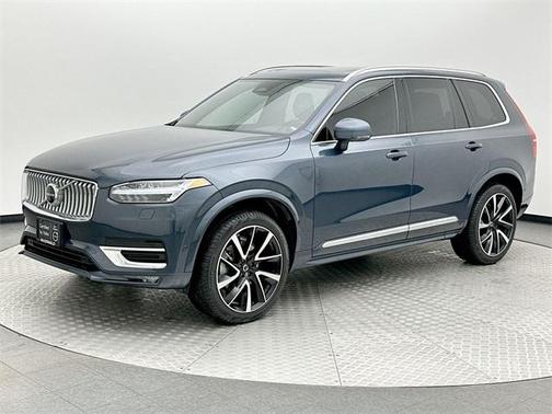2023 Volvo XC90 B6 Plus 7-Seater