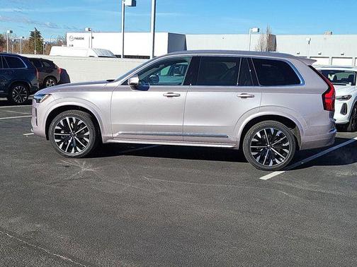 2026 Volvo XC90 B6 Plus 7-Seater