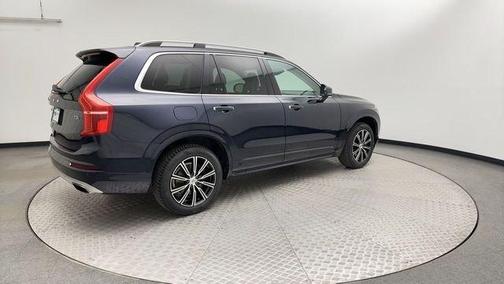 2016 Volvo XC90 T5 Momentum