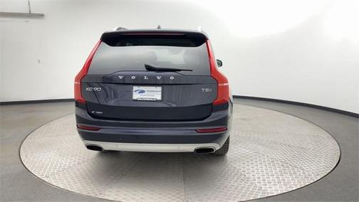 2016 Volvo XC90 T5 Momentum