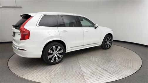 2024 Volvo XC90 B6 Ultimate Bright Theme 7-Seater