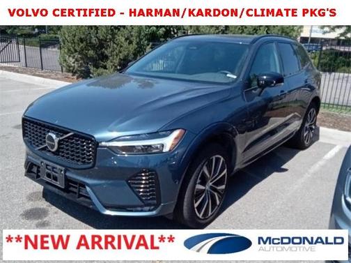 2024 Volvo XC60 B5 Plus Dark Theme