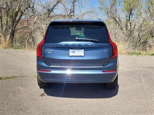 2025 Volvo XC90 B6 Plus 7-Seater