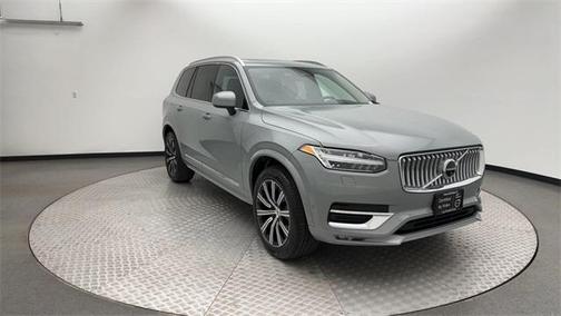 2025 Volvo XC90 B6 Plus 7-Seater