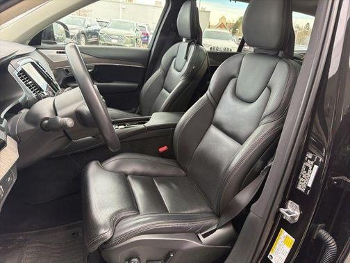 2021 Volvo XC90 T6 Inscription 6 Passenger