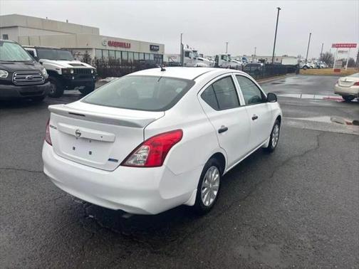 2014 Nissan Versa 1.6 S+