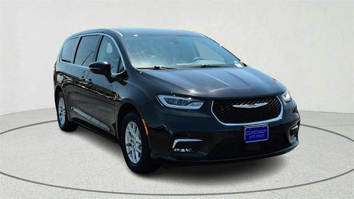 2024 Chrysler Pacifica Touring-L