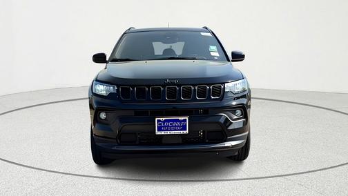 Diamond Black 2026 Jeep Compass Latitude