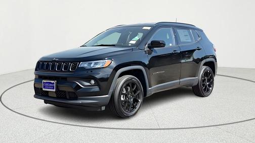 Diamond Black 2026 Jeep Compass Latitude