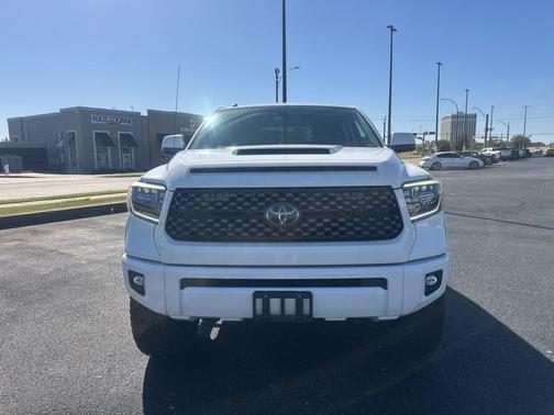 2018 Toyota Tundra SR5