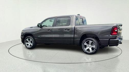 Granite Crystal Clearcoat Metallic 2026 RAM 1500 Express