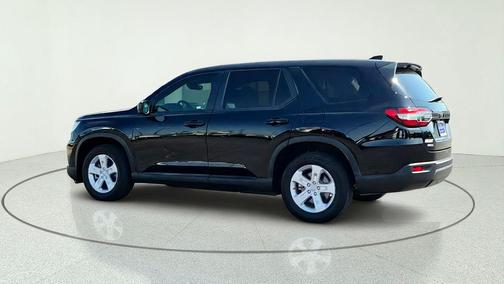 Lunar Silver Metallic 2024 Honda Pilot LX
