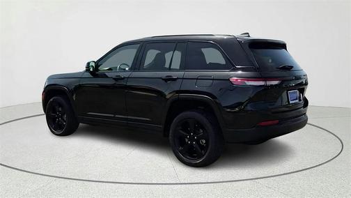 2022 Jeep Grand Cherokee Altitude