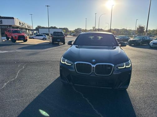 2022 BMW X4 M40i