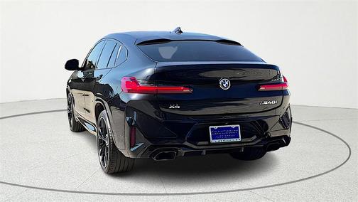2022 BMW X4 M40i