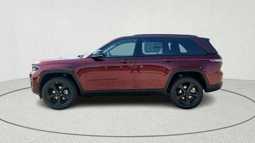 Velvet Red Pearlcoat 2025 Jeep Grand Cherokee Limited