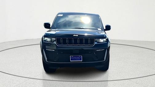 Diamond Black 2026 Jeep Grand Cherokee Limited