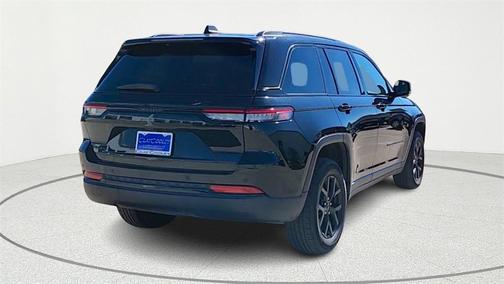 2024 Jeep Grand Cherokee Laredo