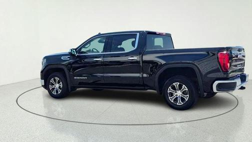 Onyx Black 2025 GMC Sierra 1500 SLT