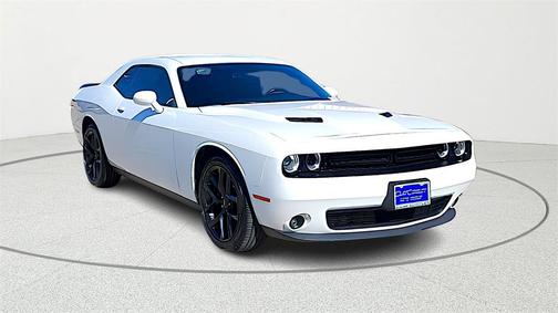2023 Dodge Challenger SXT