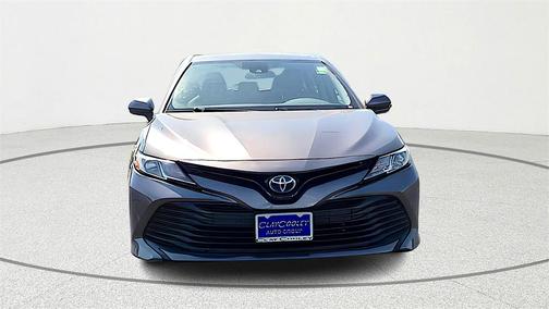 2020 Toyota Camry Hybrid LE
