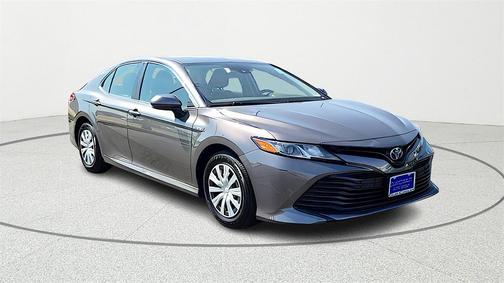 2020 Toyota Camry Hybrid LE
