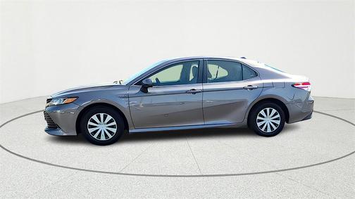 2020 Toyota Camry Hybrid LE