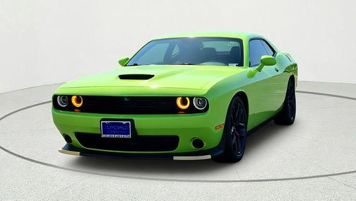 Sublime Clearcoat Metallic 2023 Dodge Challenger GT