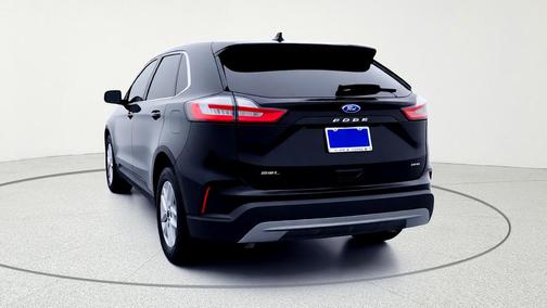 Black Metallic 2023 Ford Edge SEL