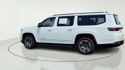 Bright White Clearcoat 2024 Jeep Wagoneer L Series II