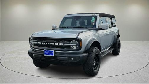 2023 Ford Bronco Base