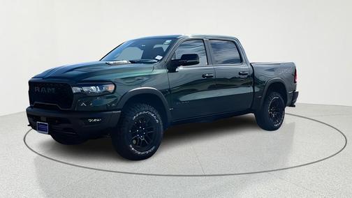 Serrano Red 2026 RAM 1500 Rebel