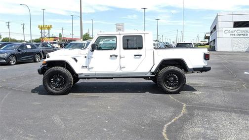 2025 Jeep Gladiator Sport
