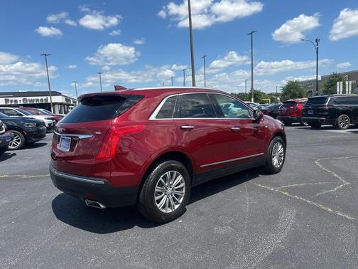 2017 Cadillac XT5 Luxury