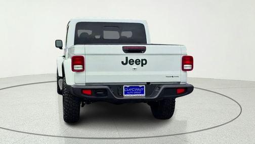 Bright White Clearcoat 2026 Jeep Gladiator Texas Trail