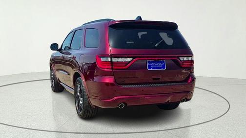 Octane Red Pearlcoat 2026 Dodge Durango GT Plus HEMI V8