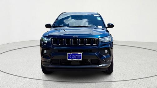 Fathom Blue Pearlcoat 2026 Jeep Compass Latitude