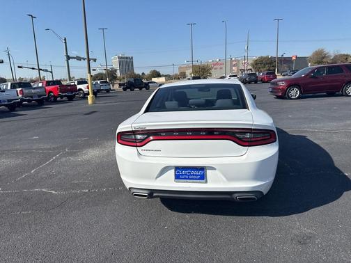 2016 Dodge Charger SE