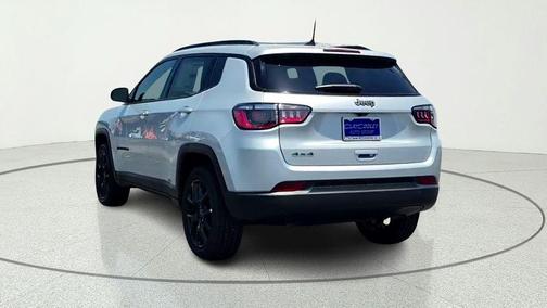 Silver Zynith 2026 Jeep Compass Latitude