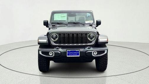 Granite Crystal Clearcoat Metallic 2026 Jeep Gladiator Texas Trail